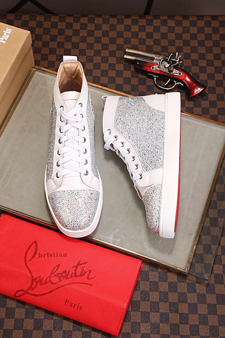 Ex-factory price 480. christian louboutin (CL red sole shoes) counter hot diamond series, high-top casual sneakers for couples 📢 📢 📢 Exclusive hot style release 🎈🎈💪 Movable latex feet 👻 Finished outsole sewing line [satisfied] 😝Female 35-40# Male 38#-46, global supply😝 [Top version]: original imported cowhide upper, top original leather lining, original molded TPU outsole, original 1:1 detail processing, original shoe last, large quantity available from stock,